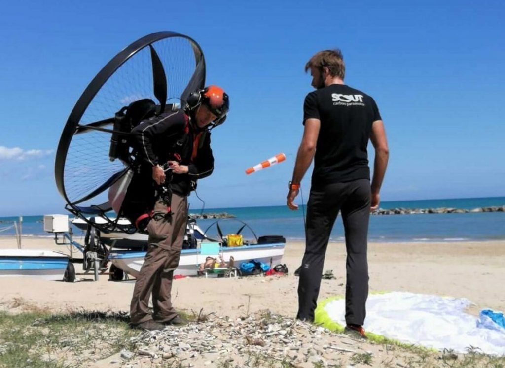 paramotor training beach